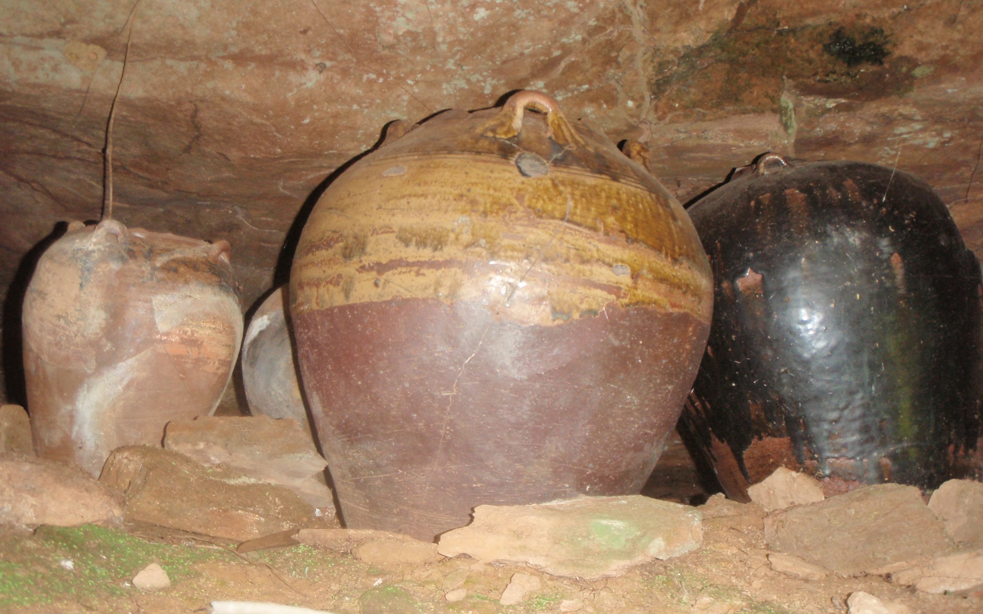 Ancient burial jars at Chi Phat